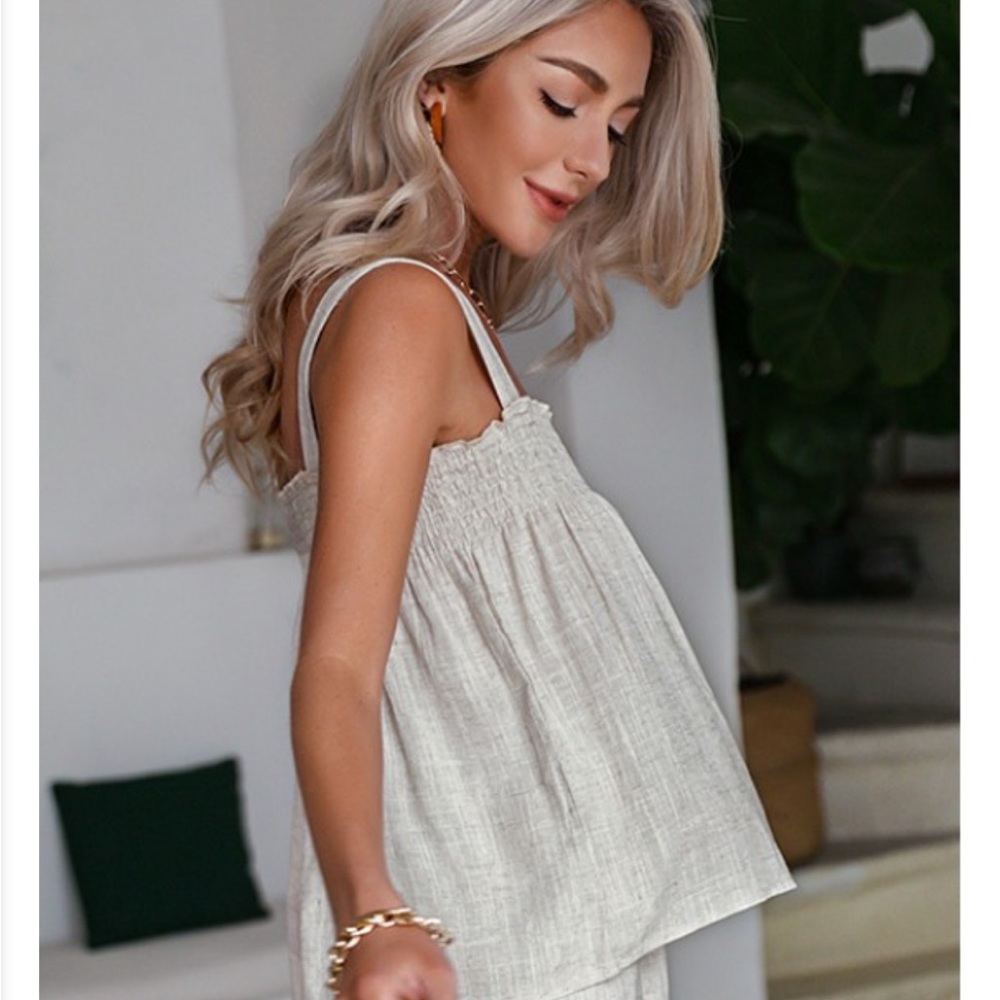 Linen Tank ❤️ - Picture 6 of 7